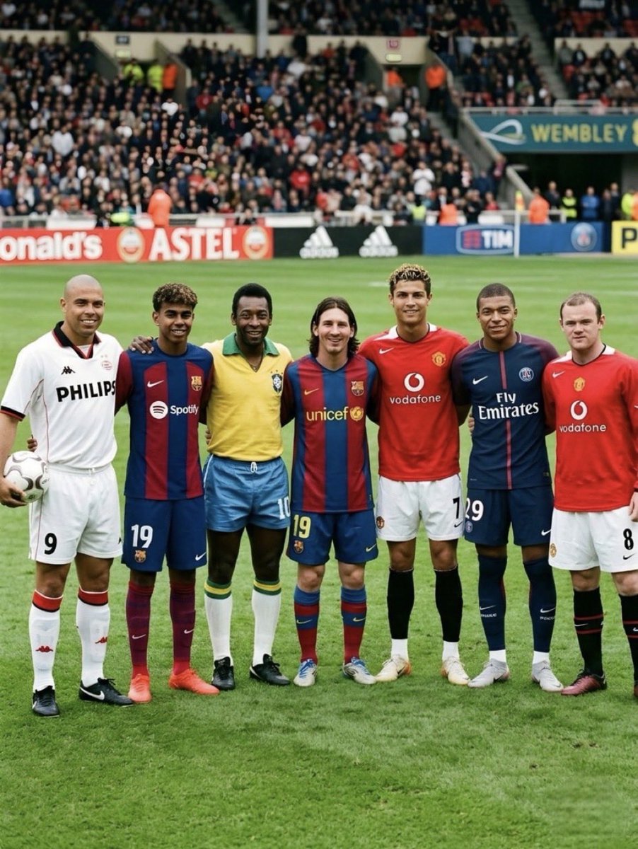 HEISABIA tweet media