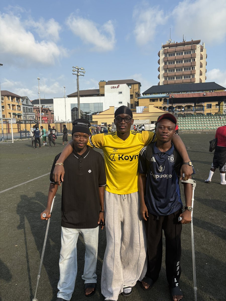 Baddy of Lagos 👑 tweet media