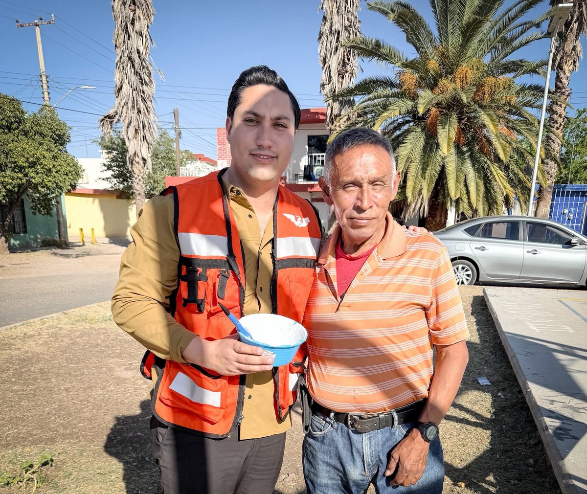 Tocó ponerse los guantes en El Huizache. 

En equipo con <a href="/PanchoFrancoDgo/">Pancho Franco</a> , nos la rifamos todos rescatando un espacio público más, con todo el ánimo y la convicción seguimos trabajando por un Durango nuevo.