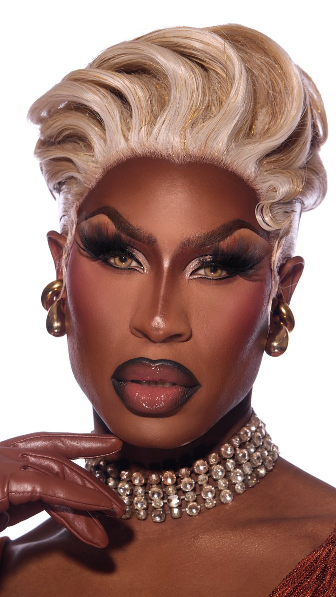 the drag series tweet media