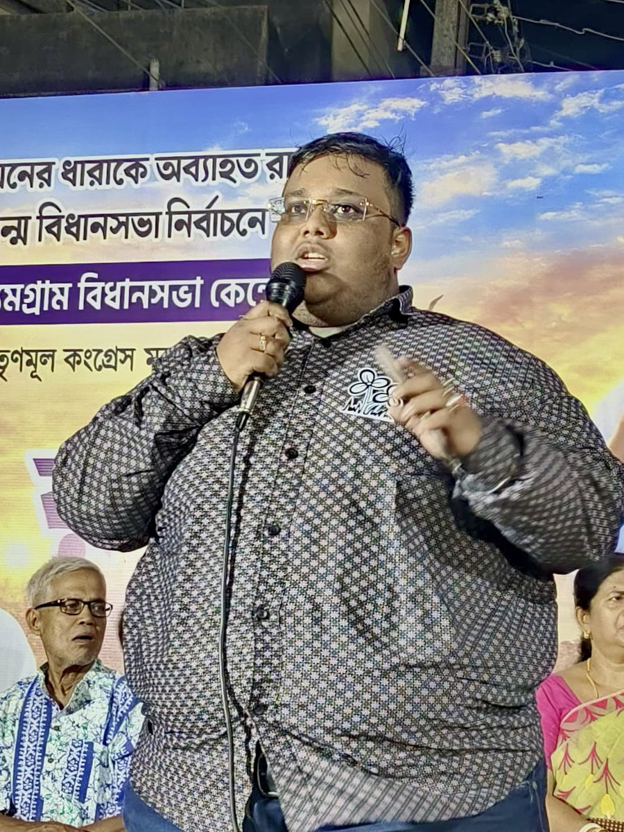 iam_indro's tweet photo. Campaigning for @AITCofficial  candidate Sri @Rathinghoshtmc in various parts of Madhyamgram Assembly 

4 https://t.co/kOTH7ZWCdF