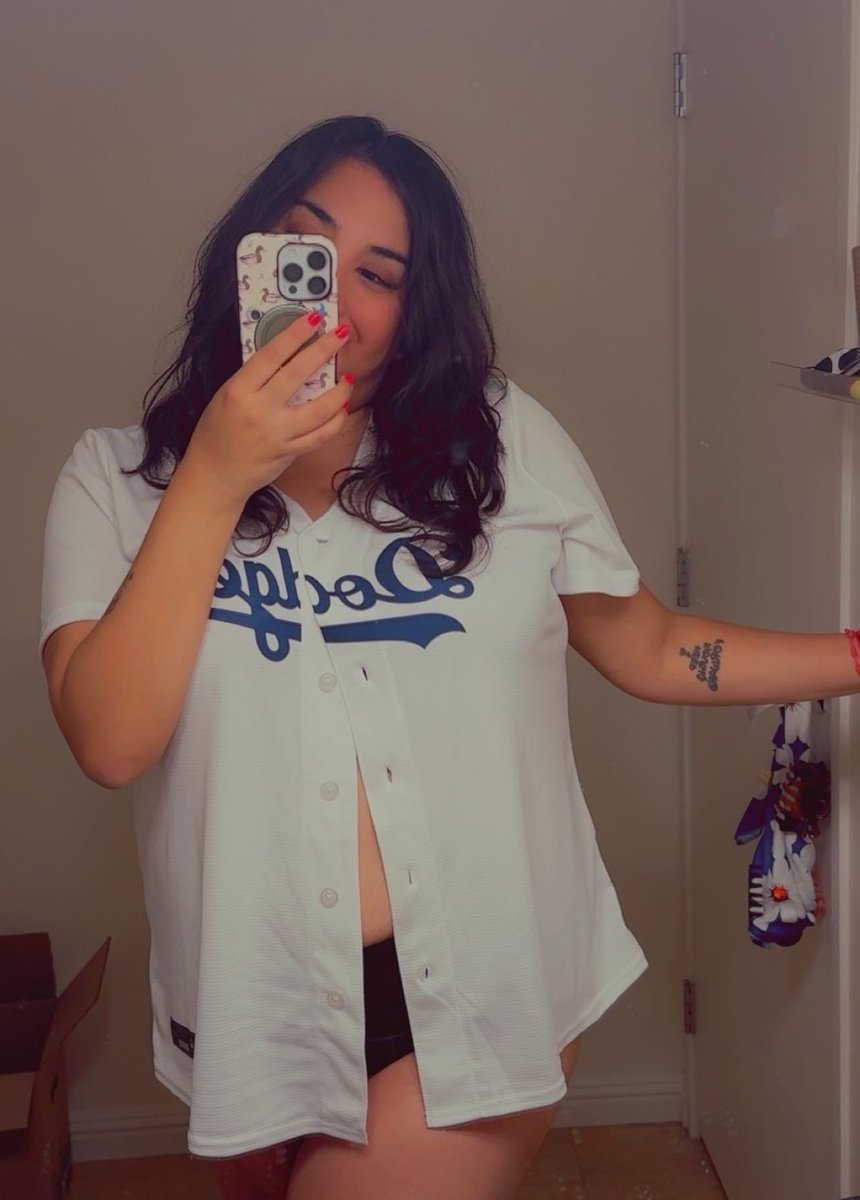 Darlinggoosey's tweet image. Here’s hoping for a better game tonight folks. 💙 
#selfie