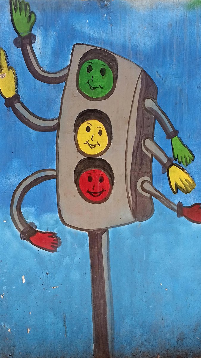 vickyvoyagervv's tweet image. Spotted this creative traffic signal art in Chitrakoot 🎨🚦
Travel is not just about places, it’s about small moments like these.
If you love capturing such moments, these essentials help 👇
📸 Tripod | 🔋 Power Bank | 🎒 Daypack
#Chitrakoot #StreetArtIndia #TravelIndia