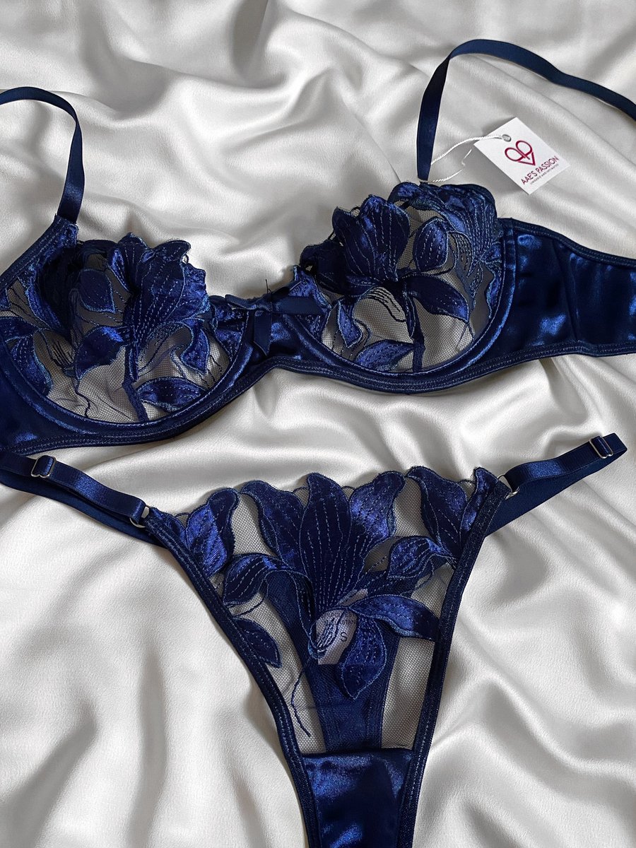 AaesPassion's tweet photo. Nola 
Bra | Thong 
Blue | Black
S M L XL
N34,500

To order, call/message us on Whatsapp  https://t.co/VaGsrk2ofQ https://t.co/Om7GUfUhii