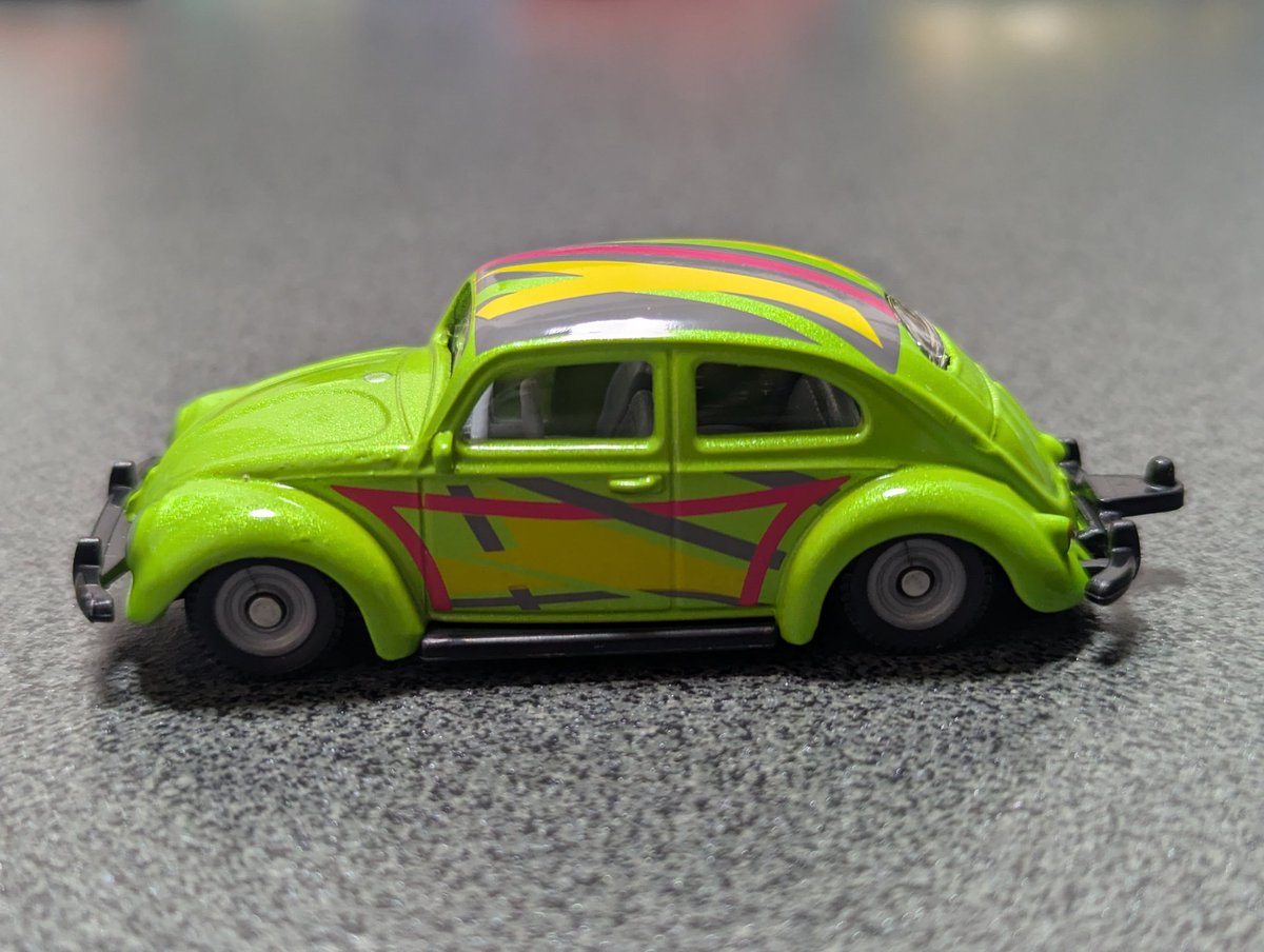 ミニカーです男 tweet media