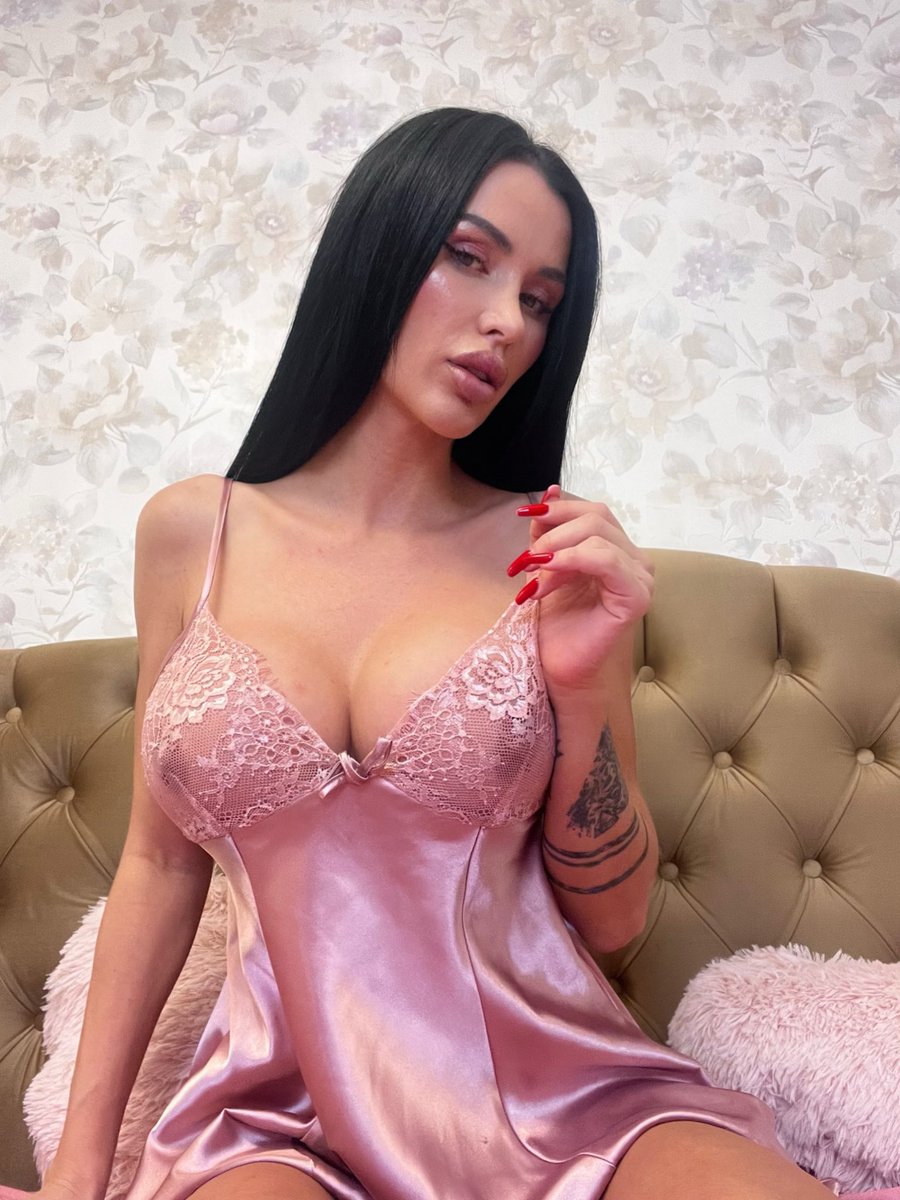 Daniela Crudu tweet media