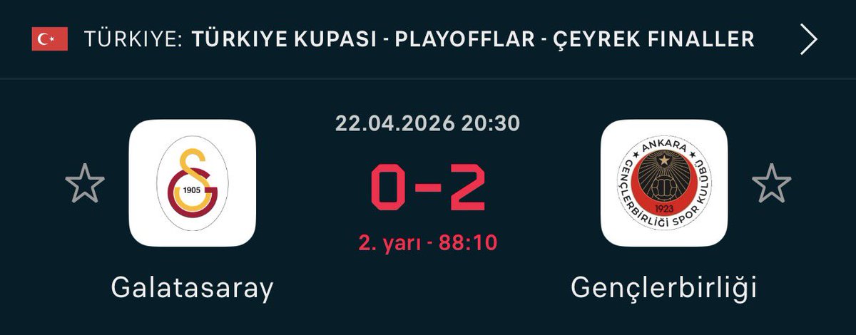 Feneristcom's tweet image. Hakemler elinden geleni yapıyor ama olmayınca olmuyor!

#sports #futbol