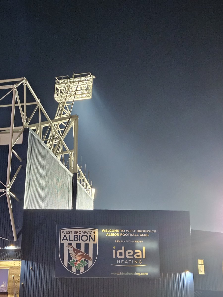 ⚪️🔵 West Bromwich Albion 3-0 Watford 🟡🔴

Game 8️⃣6️⃣ 2025/26
📅 Tuesday 21st April
🏟 The Hawthorns
🏆 Championship
👥 22,805 (627)

#groundhopper #groundhopping