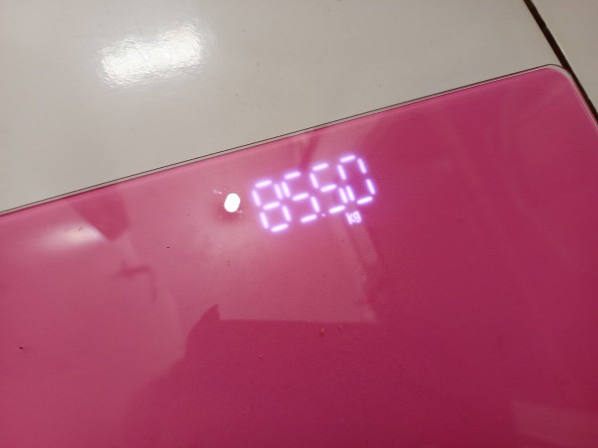 𝙣𝘪𝘯𝙖 ୨୧ (-11/-35) . tweet media