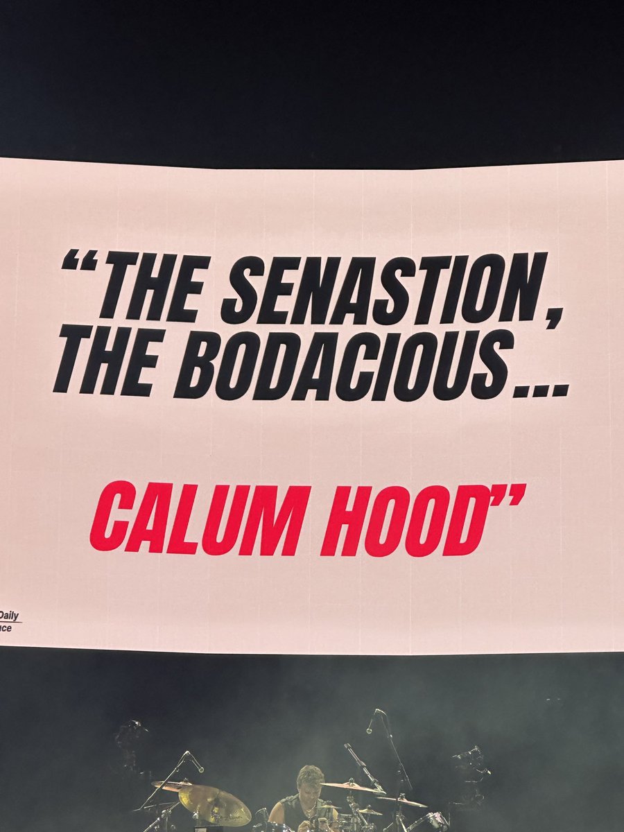 justa ★ |-/ 5SOS DAY tweet media