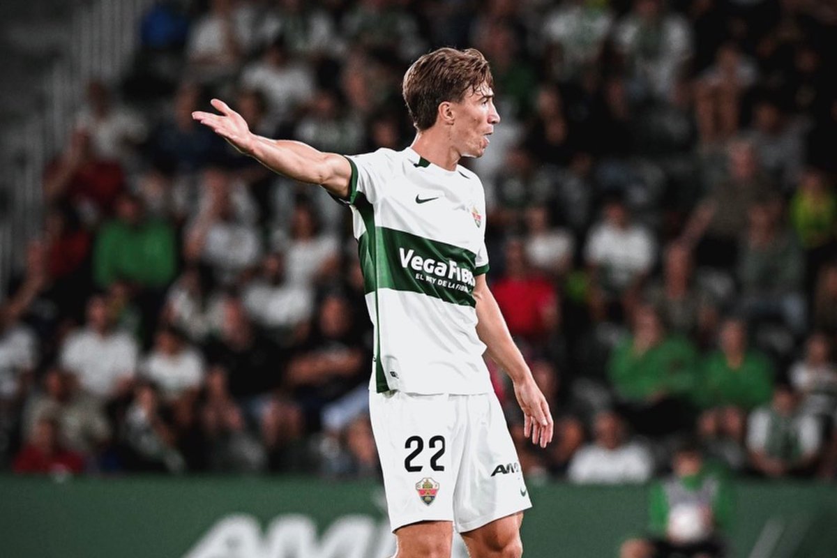 𝐀𝐅𝐅𝐄𝐍𝐆𝐑𝐔𝐁𝐄𝐑 🆚 Atlético de Madrid

⏳ 90 minutos.
⚽ 1 gol
🅰️ 1 asistencia
🔝 100% duelos aéreos
💥 100% entradas exitosas
☄️ 5 despejes
🤭 1 penalti + roja provocado
🔎 89% de precisión
🛡️ 8 contribuciones defensivas 
🌟 1 intercepción clave

🇦🇹 EL KÁISER 🇦🇹