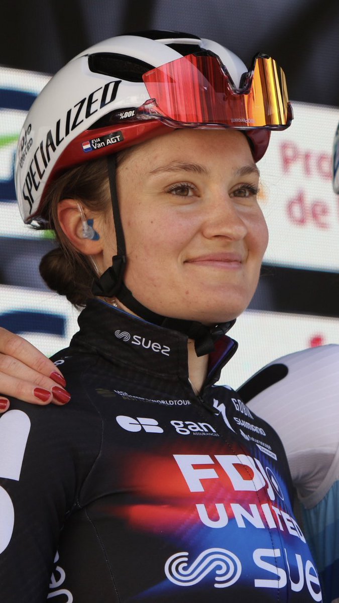 Bartoli84's tweet photo. Next onto Liege #FWwomen https://t.co/Gv0rxTnTLD