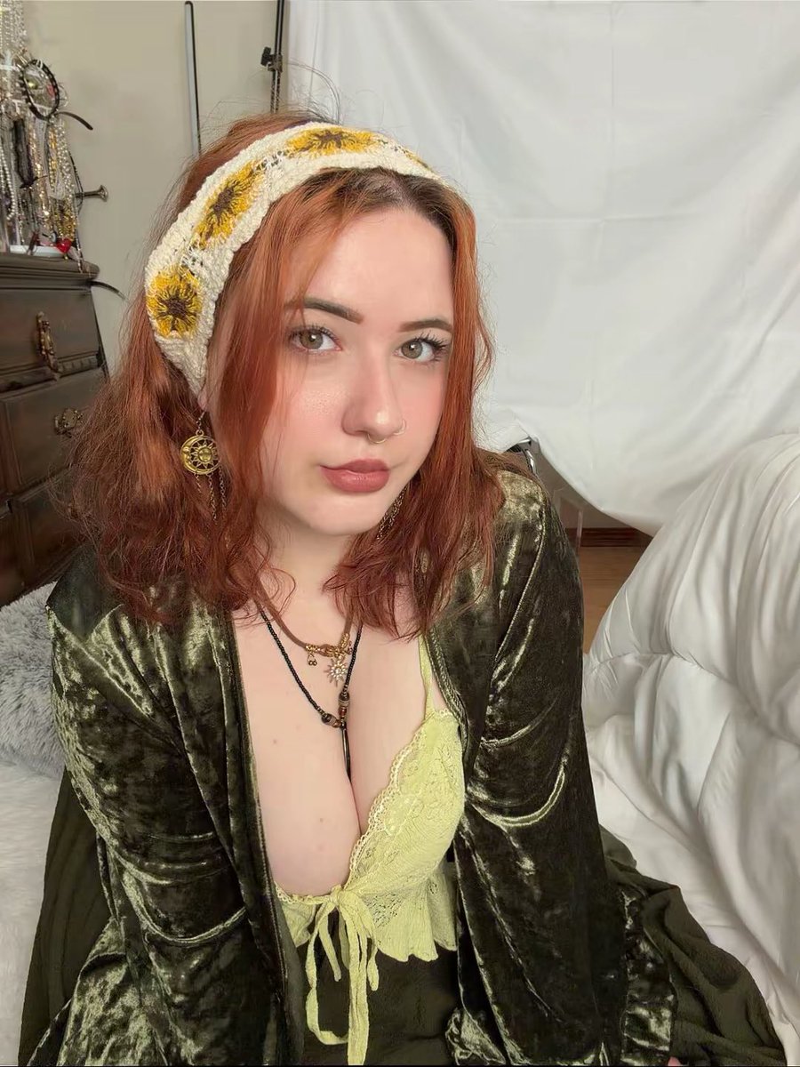 lia 𓆩ꨄ︎𓆪 tweet media