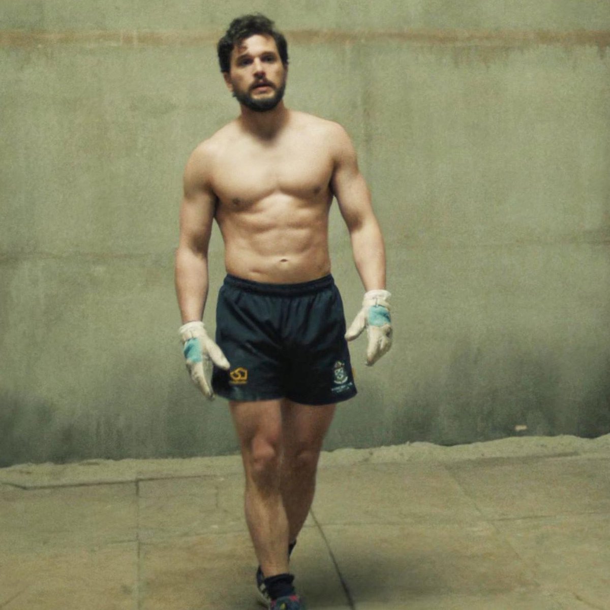 Male Central tweet media