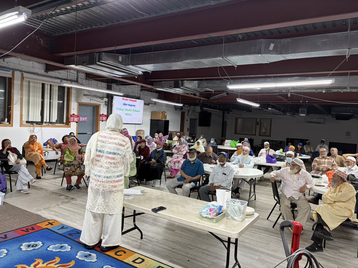 indiahomeusa's tweet image. Thank you to Nargis for leading a thoughtful session on stress awareness, helping our seniors learn simple ways to manage stress and support their overall well-being. 💛

#IndiaHome #DSC #MentalWellness