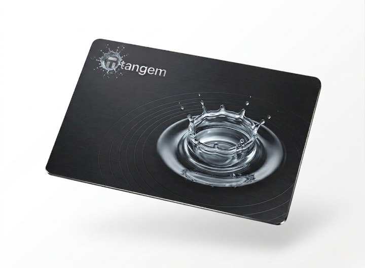 Sueno2dream's tweet photo. final design concept, the drop 🥶
#TangemArtDay
@Tangem https://t.co/XxLHPBJJUL