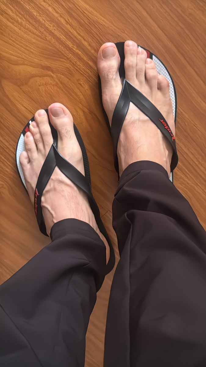 LATINFEETASSCOCK tweet media