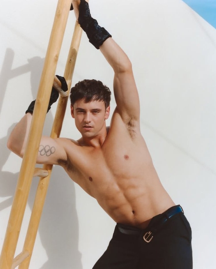 𝗰𝗲𝗹𝗲𝗯𝘀𝗯𝘆𝘀𝗲𝗯 tweet media