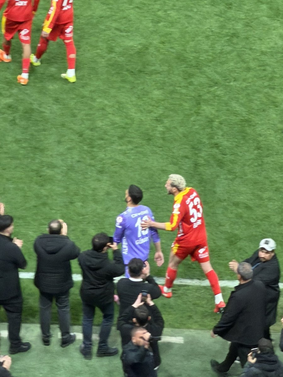 Peşindeyiz Galatasaray! tweet media