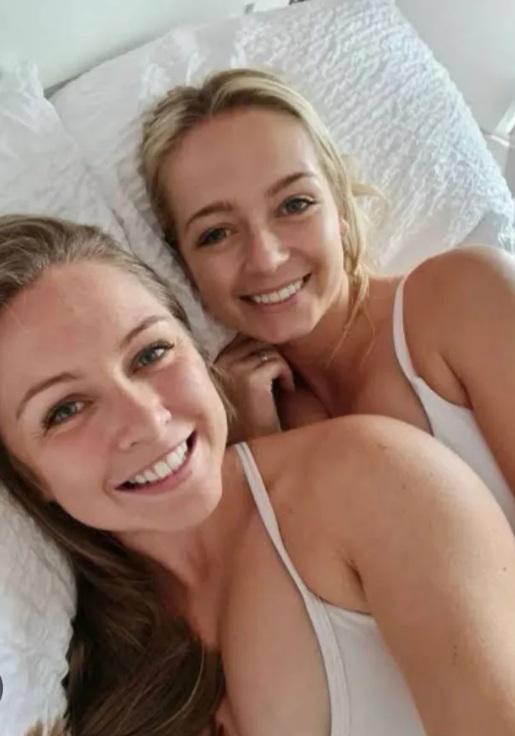 Sarah Sam tweet media