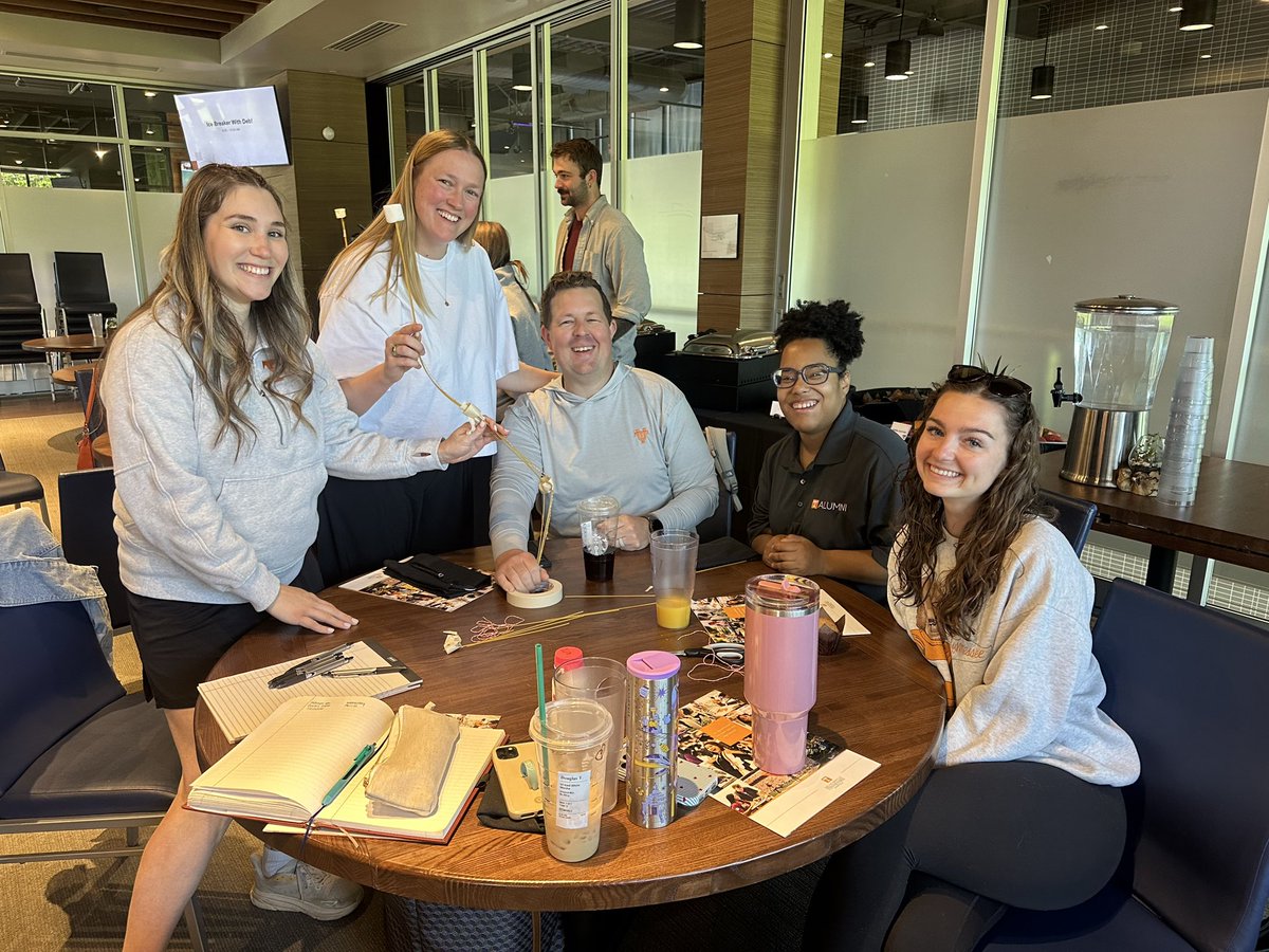 BrianBroylesUT's tweet photo. Grateful today and every day for our division’s administrative professionals. Thank you for your dedication, care, and behind-the-scenes work that makes a daily difference for all of us. https://t.co/yj7uT5BCSQ