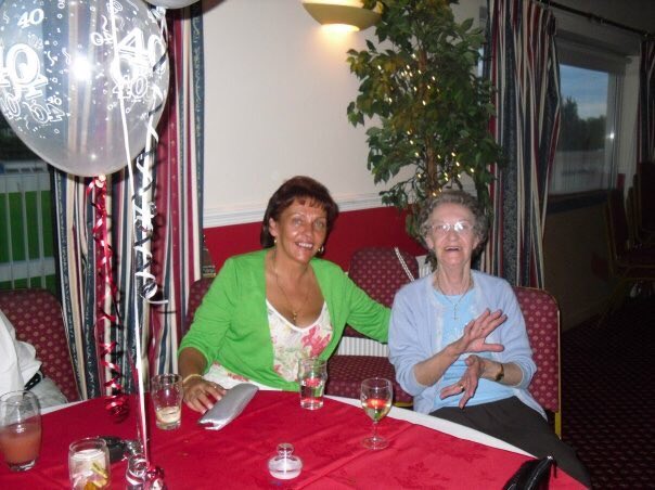 GrandGrandy07's tweet photo. RIP Mum we all know that we never got on,but at the end of the day you are and always be my mother,God bless you mam ❤️🙏 Xxx https://t.co/y5wYHfDBzF