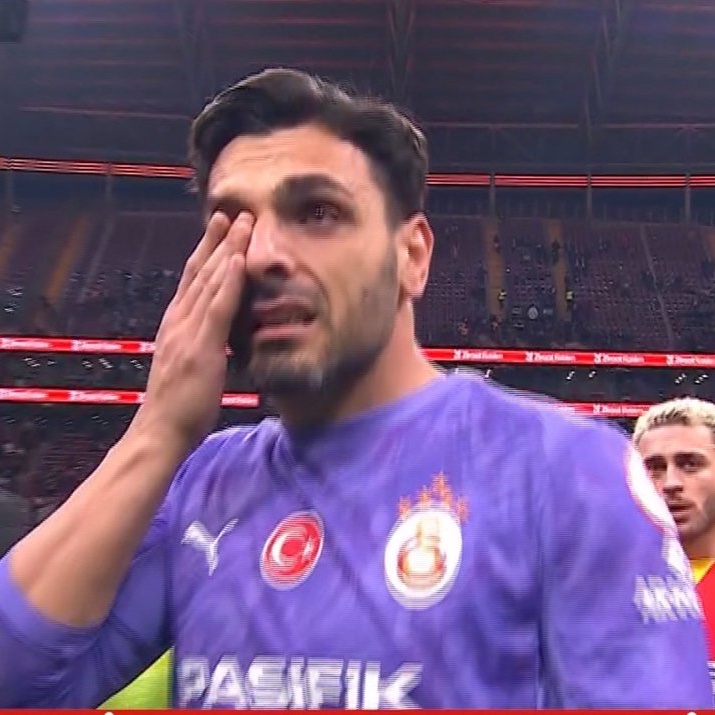 Boşuna Tıklama tweet media