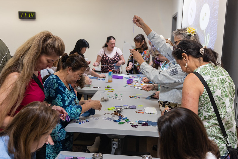 SDCCEEDU's tweet image. Take a look at more memorable moments from BIG MAKE 2026 💜

From “Waste to Worth — Stitching Sustainable Stories,” where students transformed reclaimed materials into meaningful works of art. ♻️🧵

#SDCCE #BigMake #Sustainability
