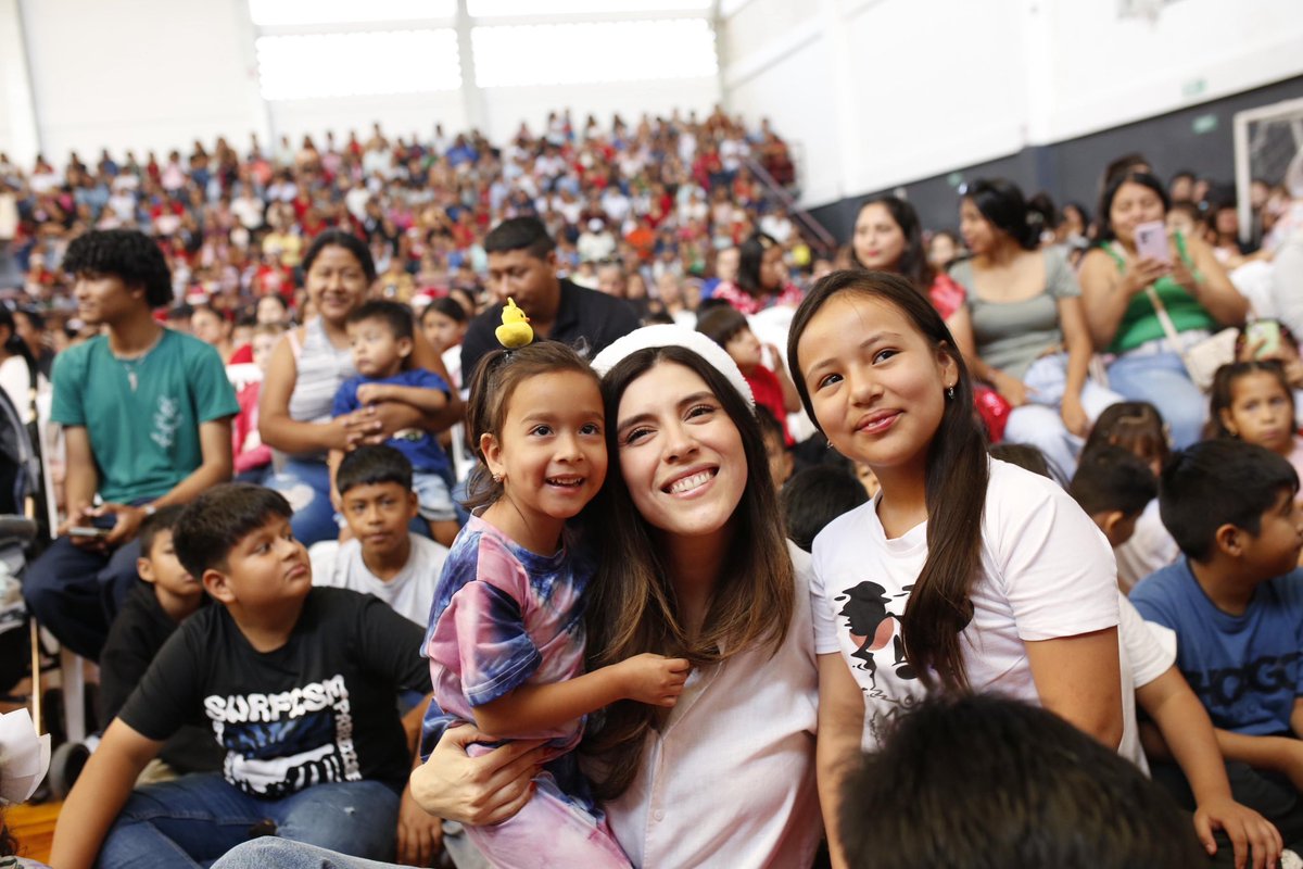 ValenCenteno's tweet photo. La salud mental de niñas, niños y adolescentes enfrenta retos cada vez más complejos.
Este proyecto pone el foco en lo urgente: prevención, psicoeducación y acompañamiento desde edades tempranas.
Hoy dimos un paso en esa dirección.
Nueva Ley para la Atención Psicosocial, aprobada. ✅🇪🇨
