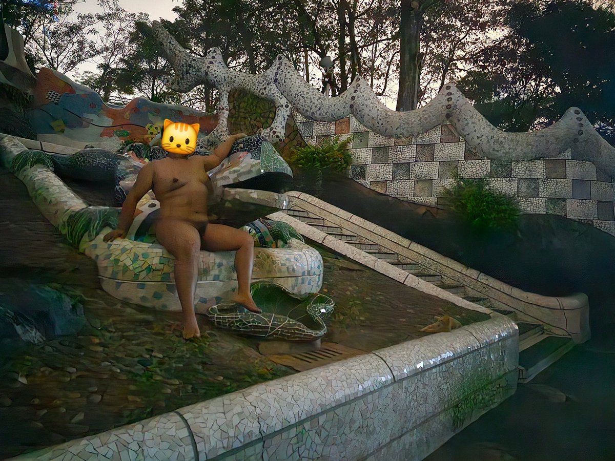 naked bellflower tweet media