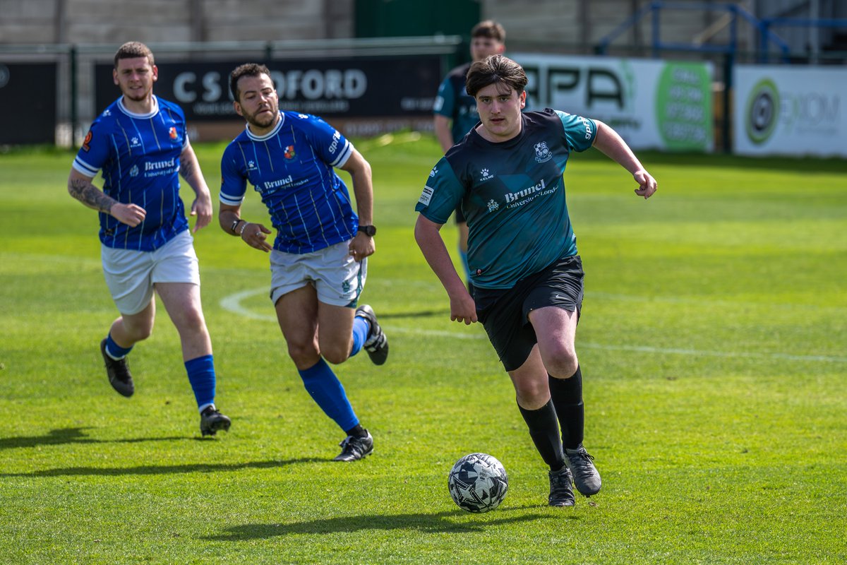 Tommy_Cockles's tweet image. Making good progress on editing the photos from Sunday’s Stones Supporters match at the Vale - all being well, the full gallery will be up Friday evening but in the meantime here’s a sneak peek! 📸💙⚽ #WealdstoneFC #WeAreTheStones #UTS