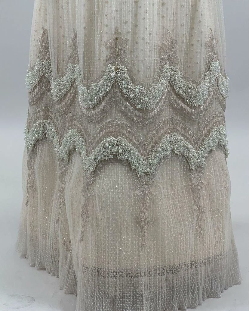 this is blasphemy. fran's wedding dress was beautiful