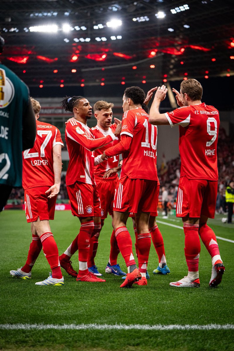Bayern & Germany tweet media
