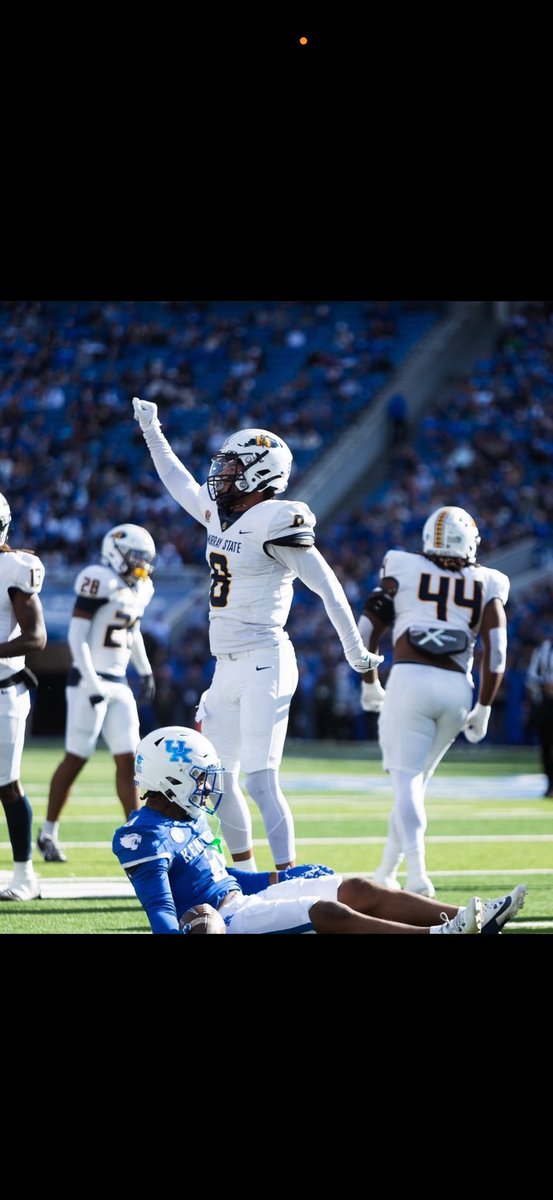 DeAundre Brown tweet media
