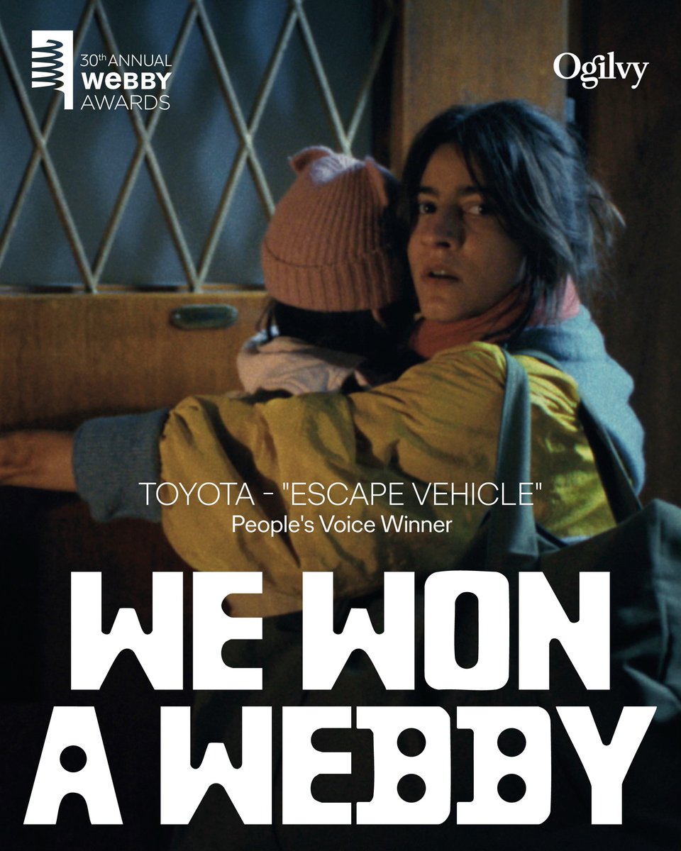 pdiafimisewn's tweet image. Θυμάσαι την μίσανδρη διαφήμιση της @ToyotaMotorCorp #Toyota Hellas με τη μάνα που απήγαγε το παιδί ;
Μάντεψε τι έγινε:

Διαμαρτυρήθηκαν οι
α)καταναλωτές και κατέβηκε
b)σύλλογοι πατεράδων και κατέβηκε
c)βραβεύτηκε
@geegeeposts