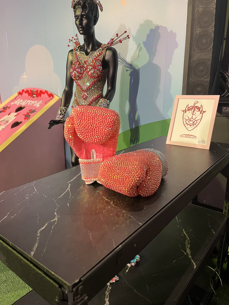 hotkeiis Lvs Ari 🍓🐇 tweet media