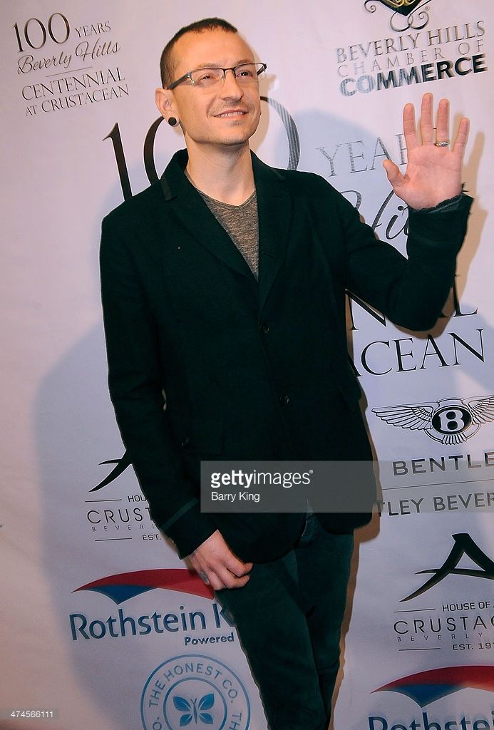 Sandrine Lefort ( Chester Bennington) tweet media