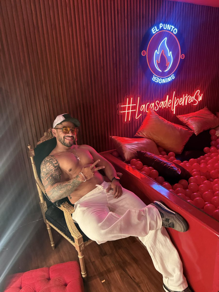 ZYam1l's tweet image. En la mejor casa del perreo SW 
@Elpunto_sw 

#swingersméxico 
#single
