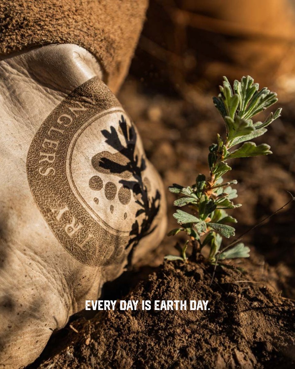 Backcountry_H_A's tweet photo. Earth Day isn’t a once-a-year reminder around here.

The public land that belongs to all of us asks something of all of us in return. Show up for the rivers you wade and the ridges you climb.

Do the work. Find a BHA stewardship event near you. https://t.co/j5nwFFTKab