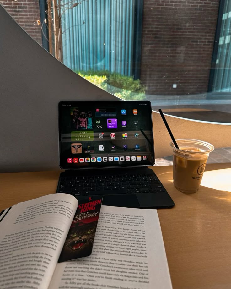 Minimaldex tweet media