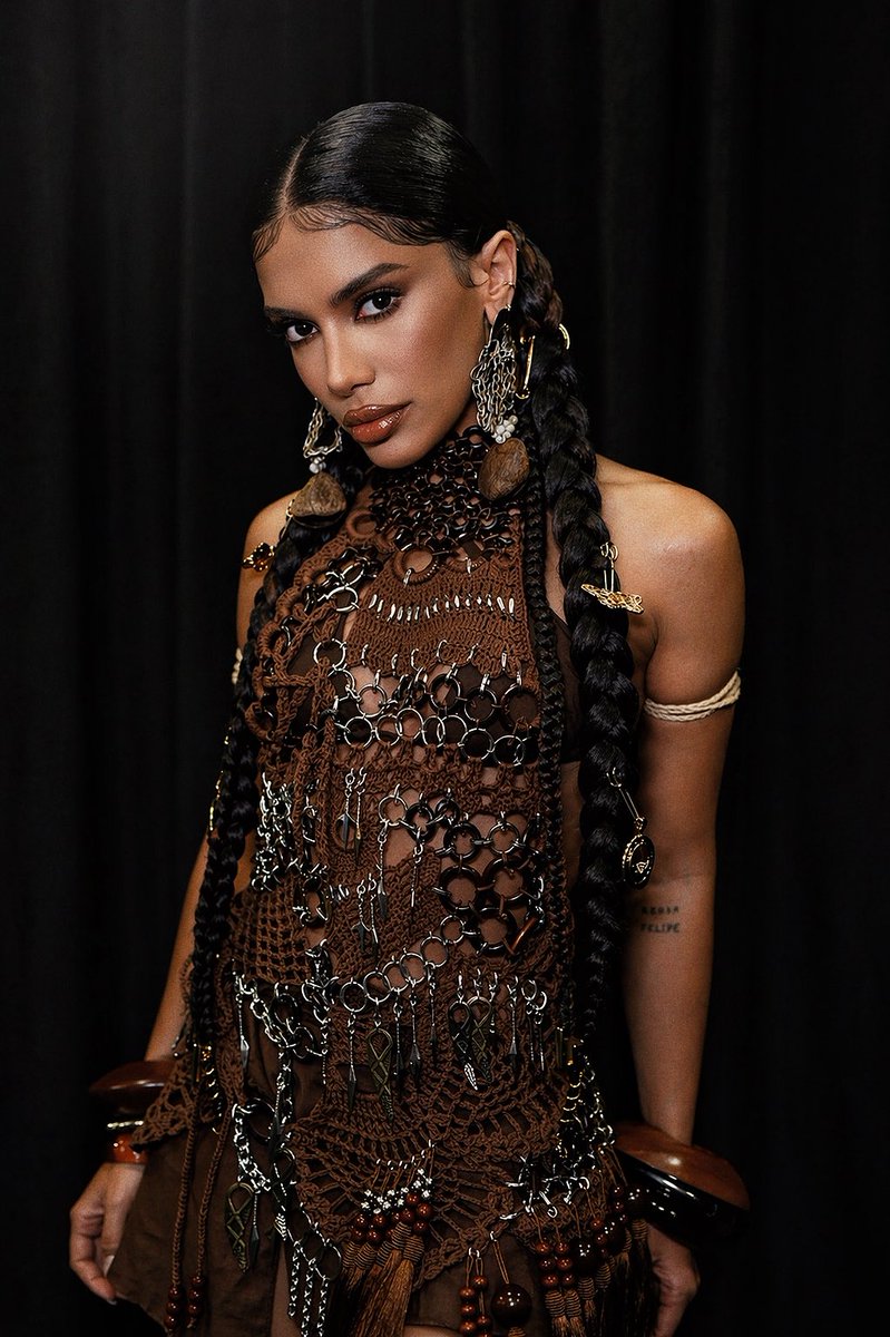 G1 - Anitta - FC tweet media