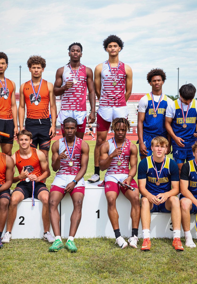 traesweed3's tweet image. Area Champion in the 4x1 and 100m🚀🚀
Looking for to a great regionals meet🔥 #HardWork #letswork #Wecoming @coach_edmonson @HT_RAISED