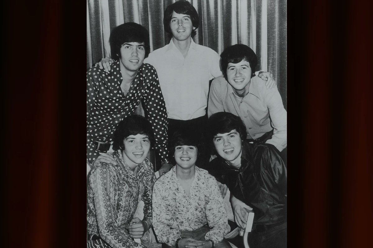 CurbRecords's tweet photo. So sad to hear that we’ve lost Alan Osmond.  It’s important for the  world to know the incredible role he played as the leader for The  Osmonds.  We always knew that Merrill was the sound of The Osmonds, and  we always knew the special role that Wayne and Jay played, and obviously  the incredible way that Donny Osmond was able to be an Osmond brother  and at the same time break out as a solo artist.  Their sister Marie  also played an incredible part.  It was always Alan who was the leader  and played that major role of holding the group together and making sure  everything worked perfectly.  In addition to his talent as a singer and  a songwriter, he was a great father, a great husband, and a great role  model for all of us.  It was an honor to sign Alan and the Osmonds to my  company and to produce their records over the years, but it was an even  greater honor to participate in over 100 Billboard chart records  with the Osmond family.  All of this would not have been possible  without the leadership of Alan.  He will be greatly missed.    Mike Curb – Curb Records