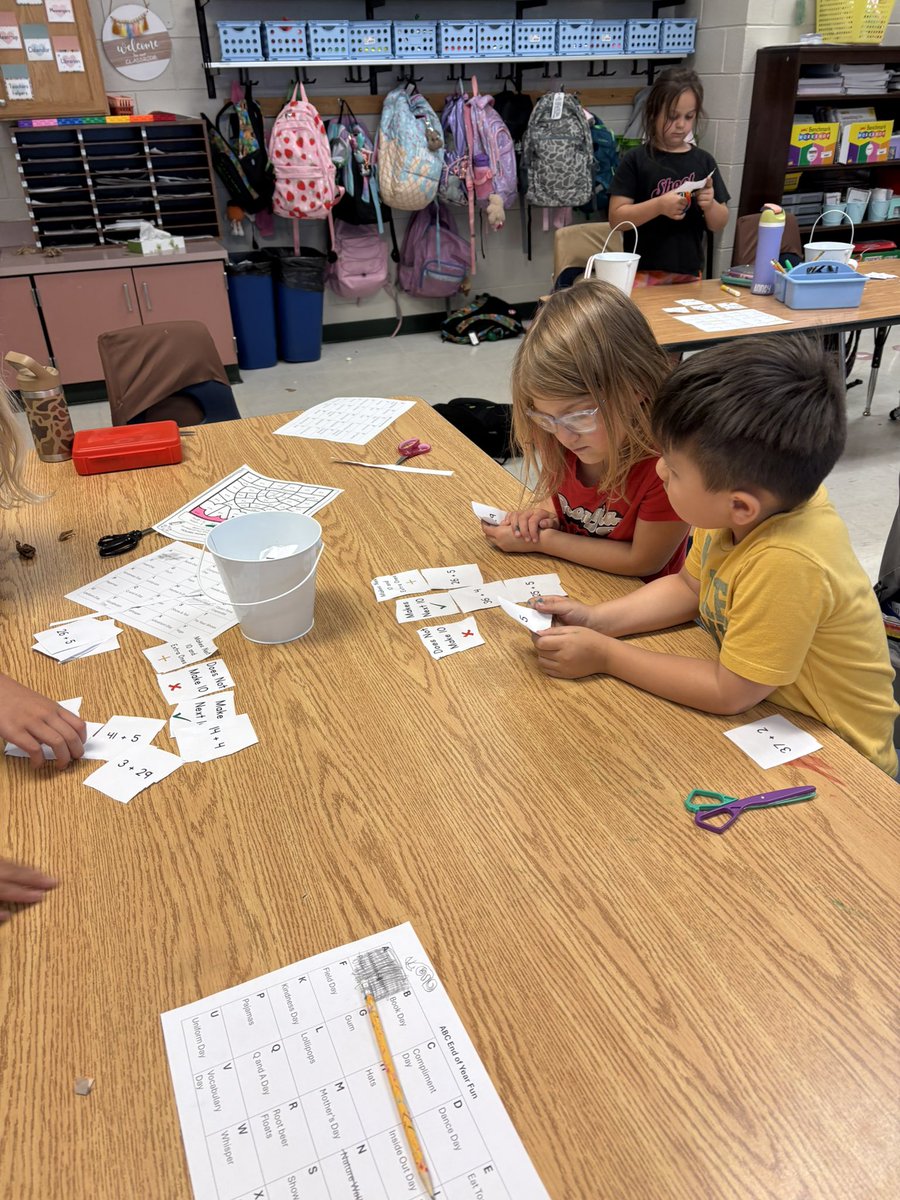 rmfisher76's tweet image. Today, we collaborated to tackle equations and see if the sum reaches the next 10! Plus, will there be any leftovers? It’s not just about the answer; it’s about learning together!💪🏼➕🟰 @MVESGainesville 
#Teamwork #MathMagic #CollaborativeLearning