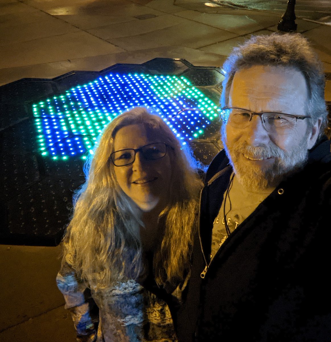 SolarRoadways's tweet photo. Happy Earth Day!
On #EarthDay and every day we’re working to make the Earth: greener, safer, smarter, and more beautiful to take good care of humans and animals and all generations to follow.
We hope you'll join us. 💚
#SolarRoadways #IntelligentInfrastructure https://t.co/wDBFqKm9La