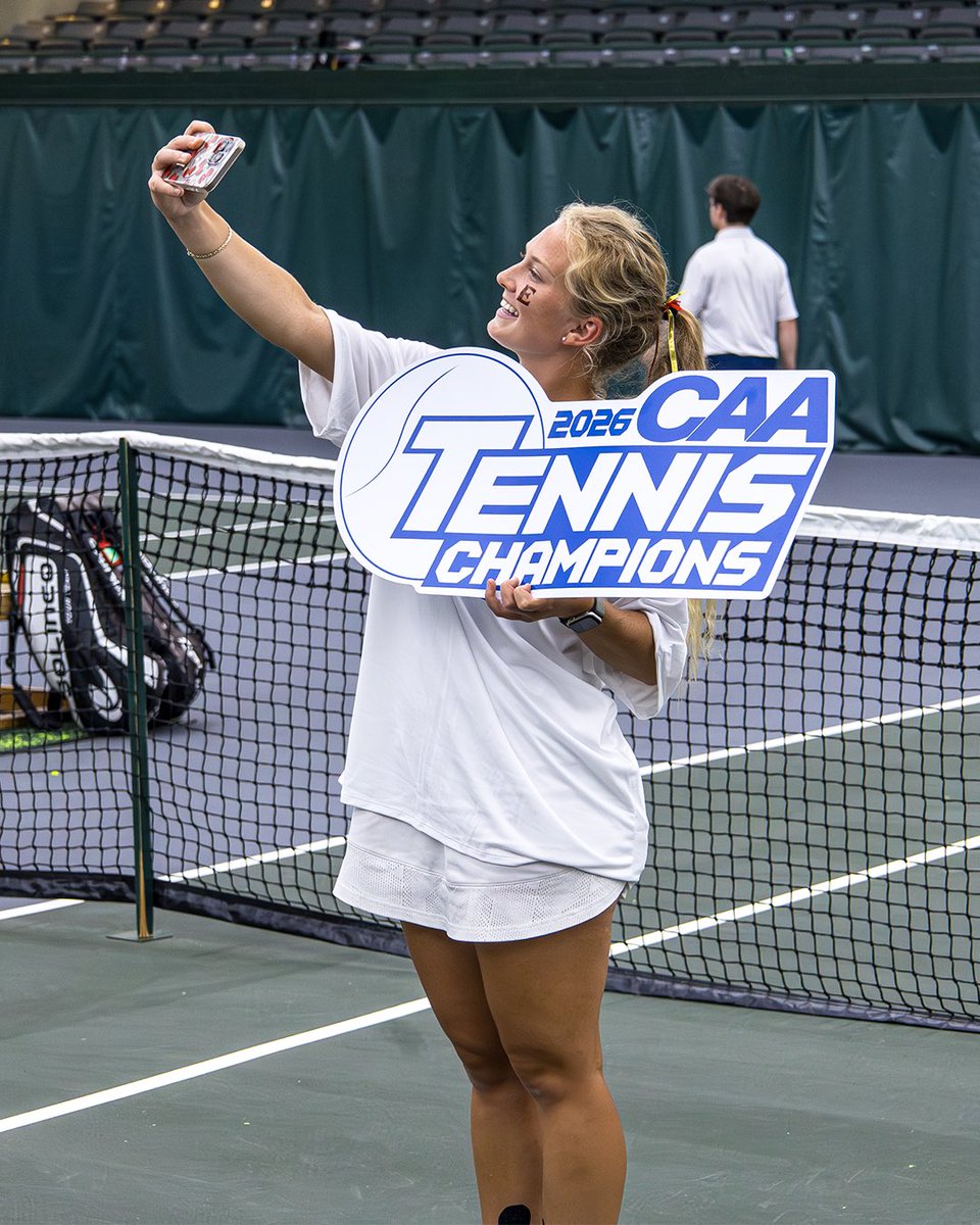 ElonWTennis's tweet image. Championship cheesin’ 😜🤳

#PhoenixRising | #EUWT