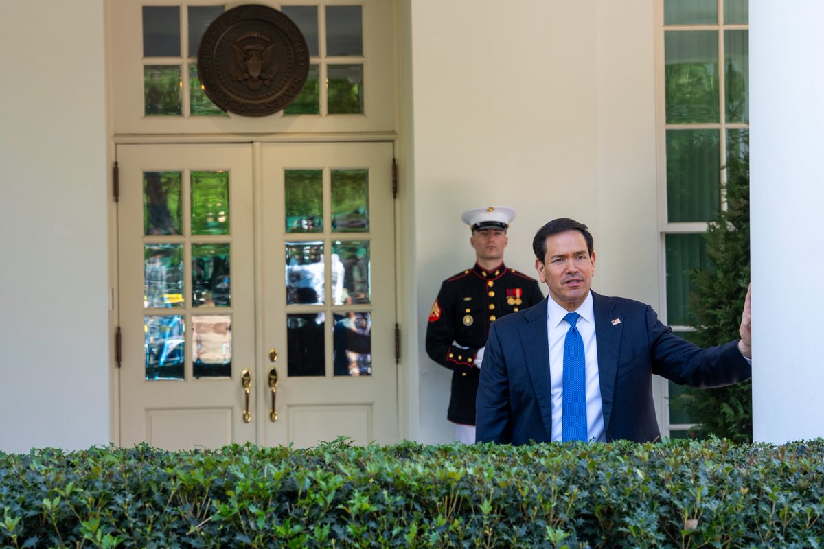 Doug Mills tweet media