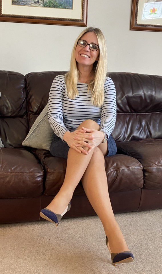 smokeyplaces20's tweet image. Had to send some pictures to a designer today and they were quite nice, so I thought I’d share them 😊✨

More at foxygeekgirl.com

#PhotoUpdate #BehindTheScenes #DailyLife #LifestylePost #UKStyle