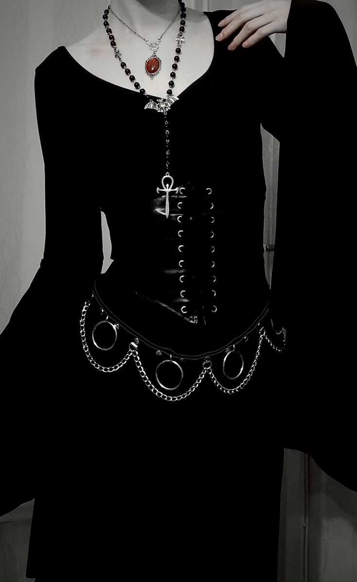 𝖁𝖆𝖒𝖕𝖞𝖗𝖎𝖆 𓋹 tweet media