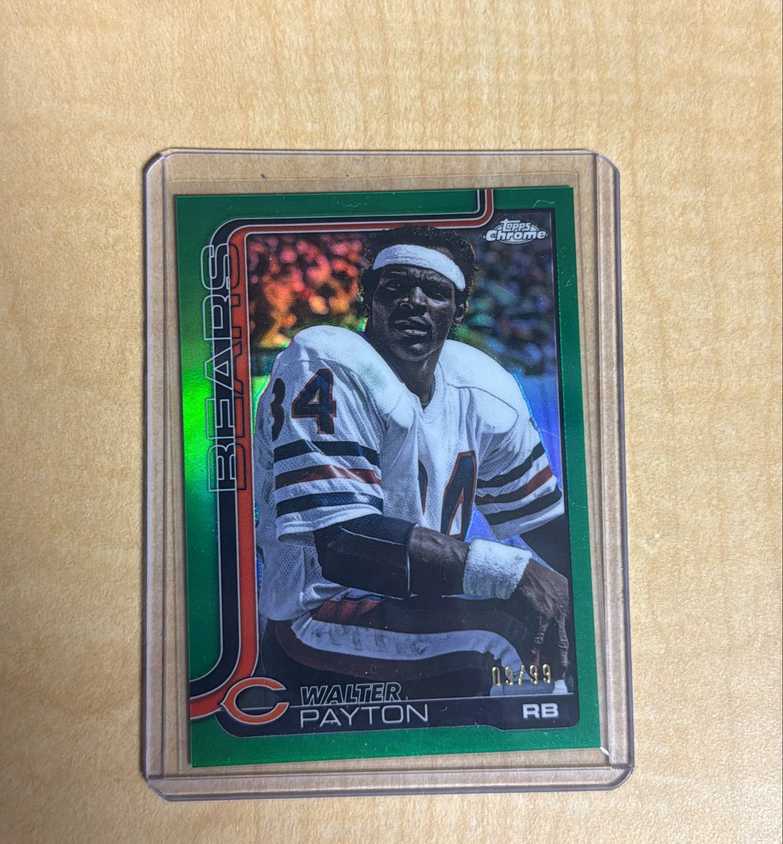 tarikskubal_'s tweet image. anyone know the value of this? #topps #toppschrome #toppsfootball